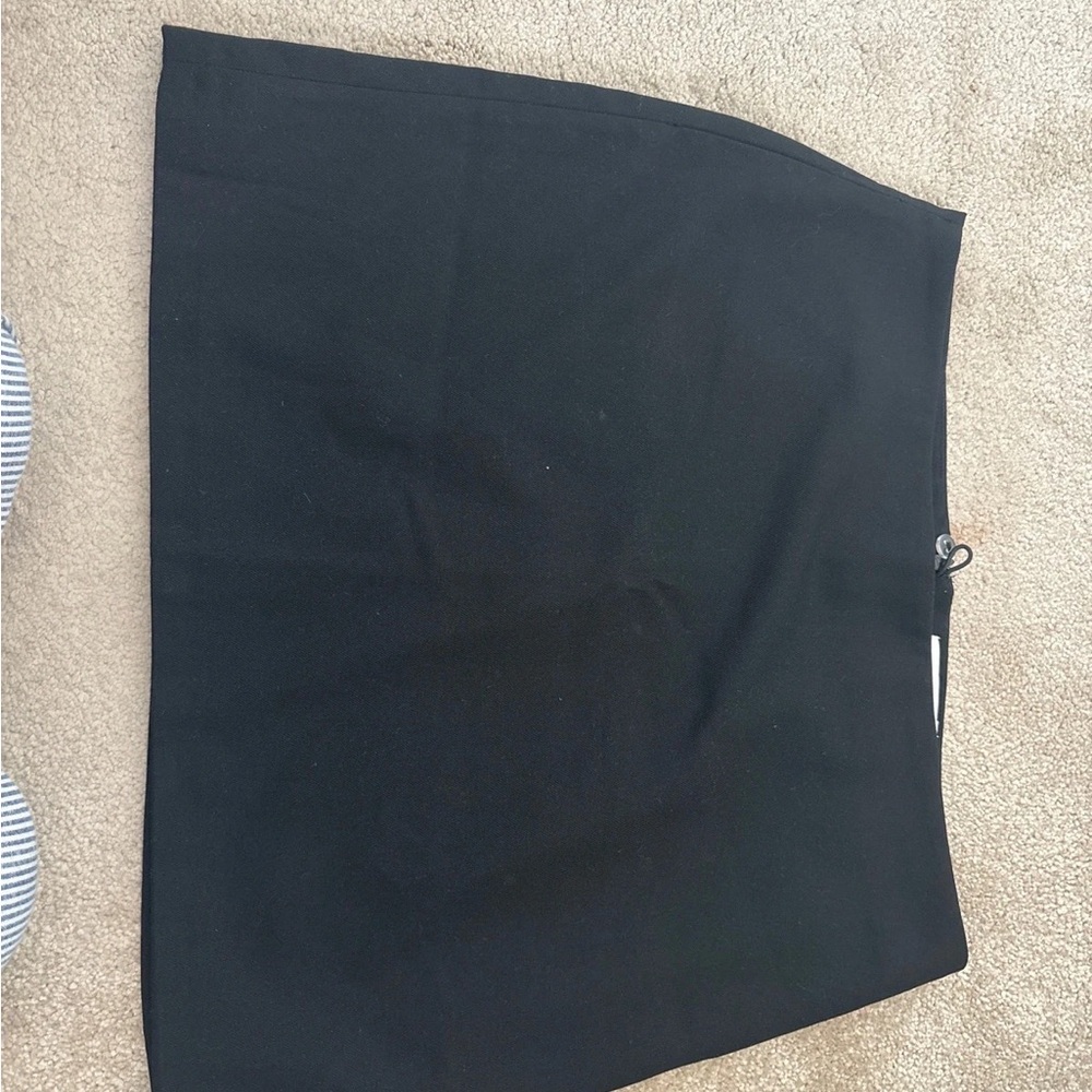 Elegant Black Women's Skirt
